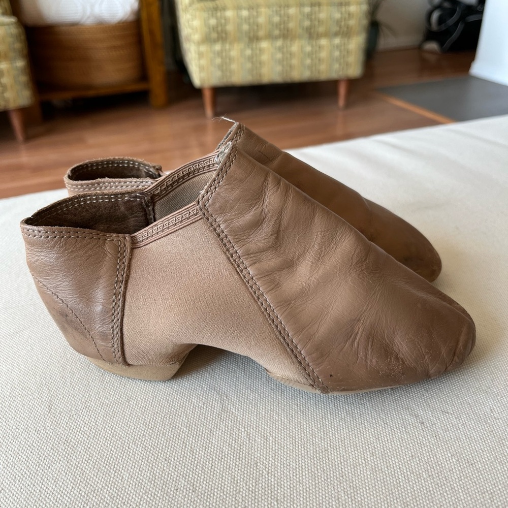 Leo’s Jazz Shoes Sz 5.5 Leather Dance Shoes